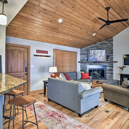 Cabin With Hot Tub And Mountain Views Less Than 5 Mi To Boone Blowing Rock Εξωτερικό φωτογραφία