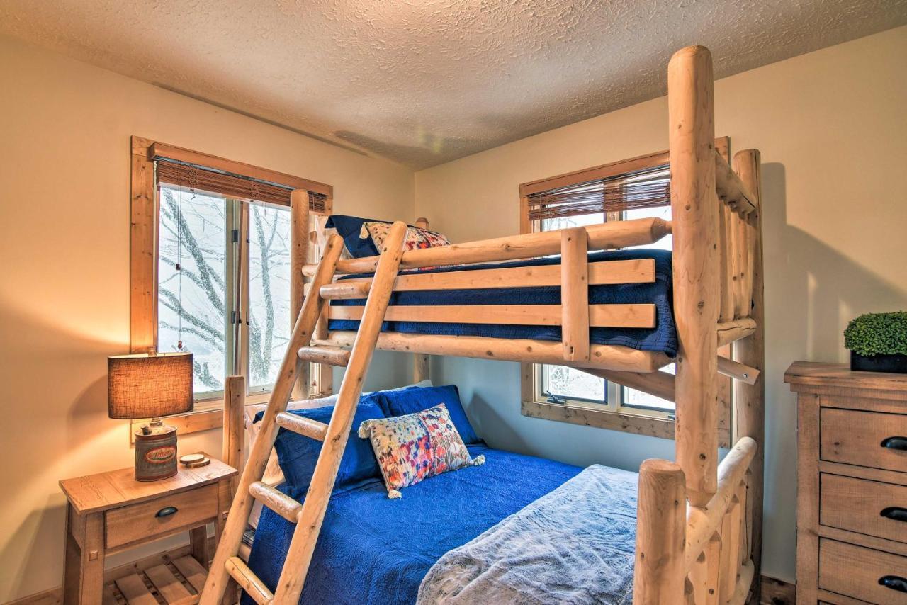 Cabin With Hot Tub And Mountain Views Less Than 5 Mi To Boone Blowing Rock Εξωτερικό φωτογραφία